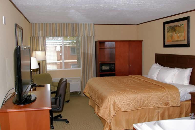 Comfort Inn Traverse City Ngoại thất bức ảnh