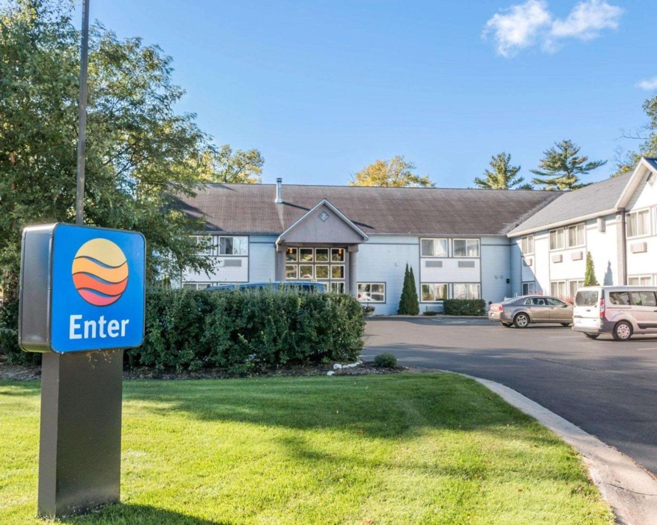 Comfort Inn Traverse City Ngoại thất bức ảnh